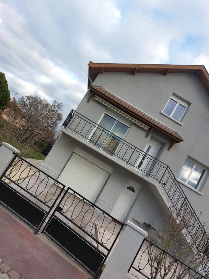 Famille House 202 Appartement Chalon-sur-Saône Buitenkant foto